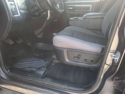 Used 2016 RAM 1500 Big Horn RWD image 63