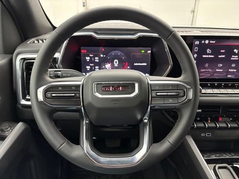 New 2026 GMC Canyon Elevation w/ Convenience Package RWD image 18