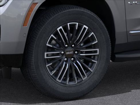 New 2026 GMC Yukon XL Elevation w/ Elevation Premium Package RWD image 9