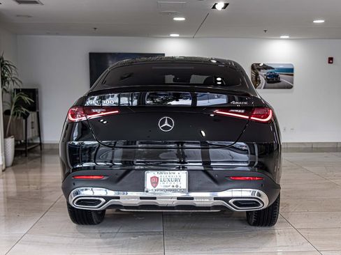 Used 2026 Mercedes-Benz GLC 300 4MATIC image 13