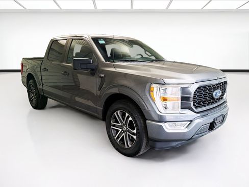 Used 2021 Ford F150 XL w/ STX Appearance Package RWD image 3