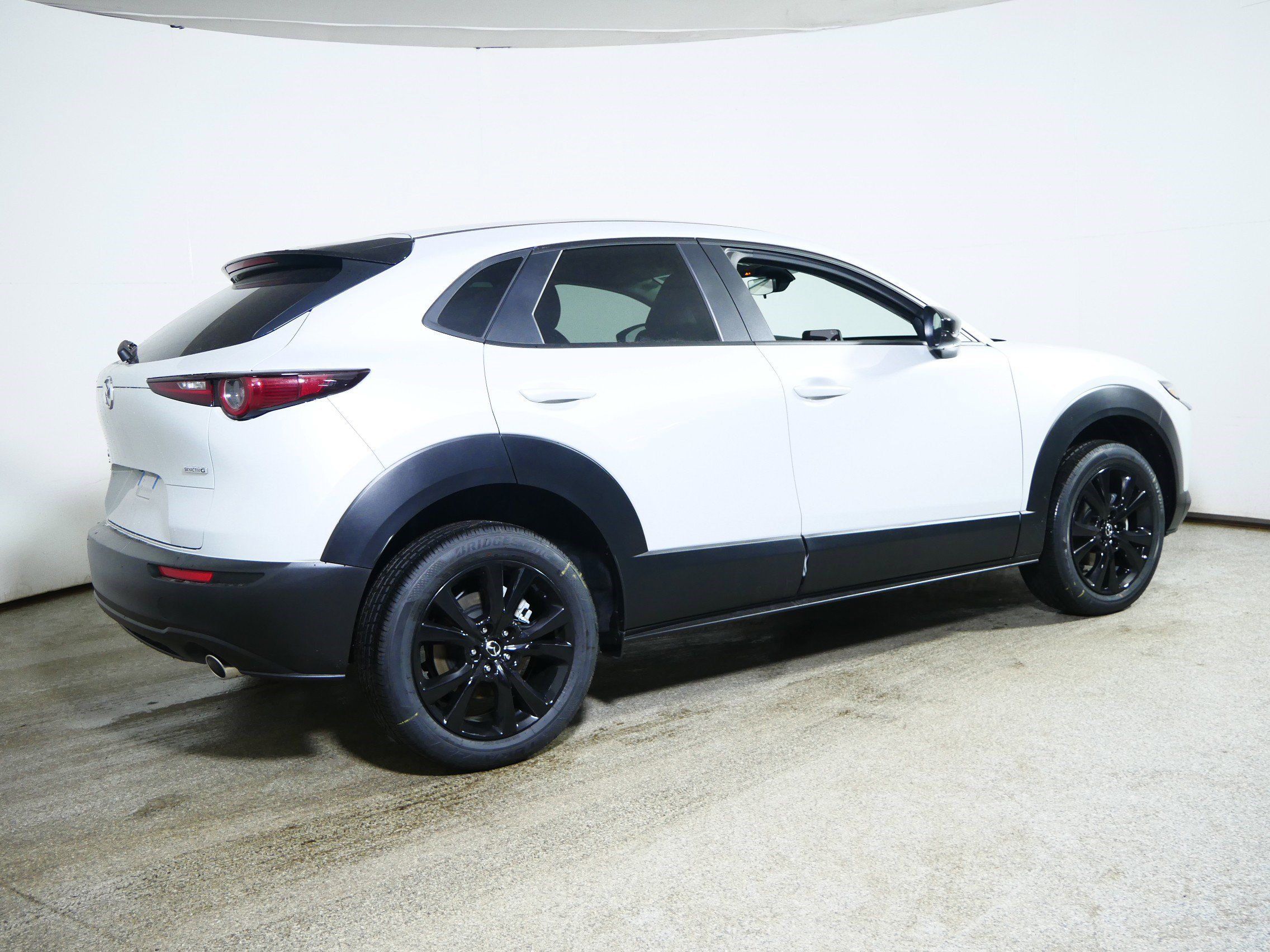 New 2026 MAZDA CX-30 AWD 2.5 S w/ Select Sport Pkg image 2