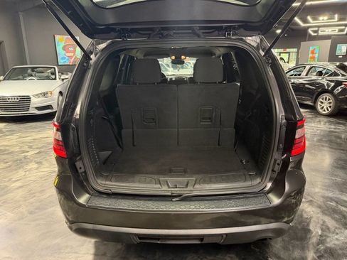 Used 2018 Dodge Durango SXT w/ 3rd Row Seating Group RWD image 23