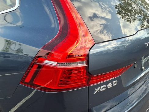Used 2023 Volvo XC60 B5 Ultimate w/ Climate Package AWD/4WD image 13