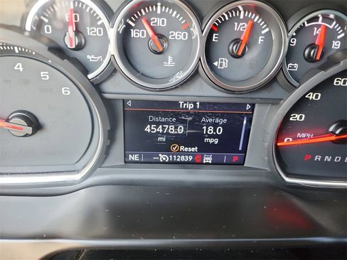 Used 2020 Chevrolet Silverado 1500 LT Trail Boss image 30