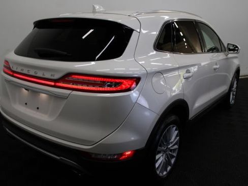 Used 2019 Lincoln MKC Premiere FWD image 5