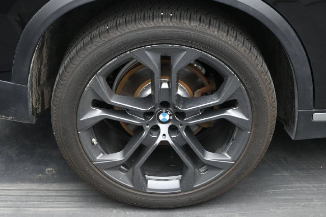 Used 2019 BMW X5 xDrive40i AWD/4WD image 37