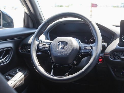 Certified 2023 Honda HR-V Sport image 16