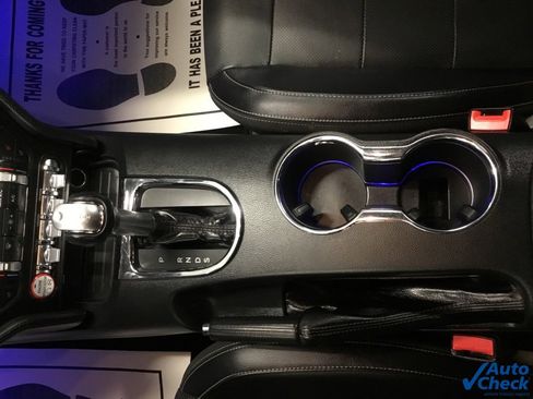 Used 2016 Ford Mustang Premium image 53