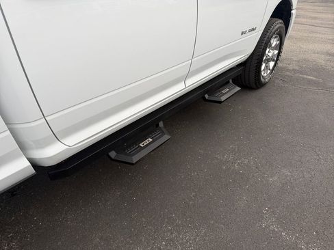 Used 2024 RAM 2500 Laramie image 30