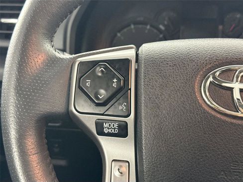 Certified 2022 Toyota 4Runner SR5 Premium w/ Moonroof Package image 18