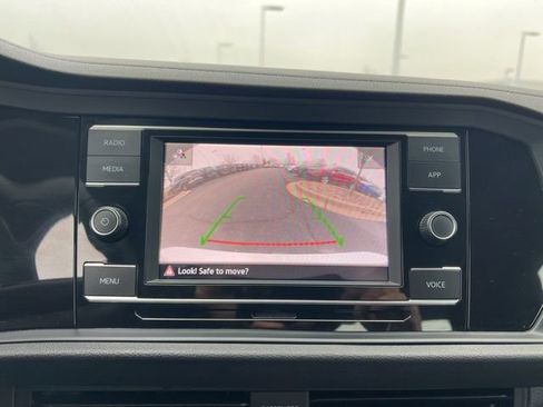 Used 2024 Volkswagen Jetta S image 17