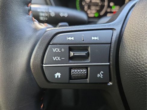 Used 2025 Honda CR-V Sport-L image 19