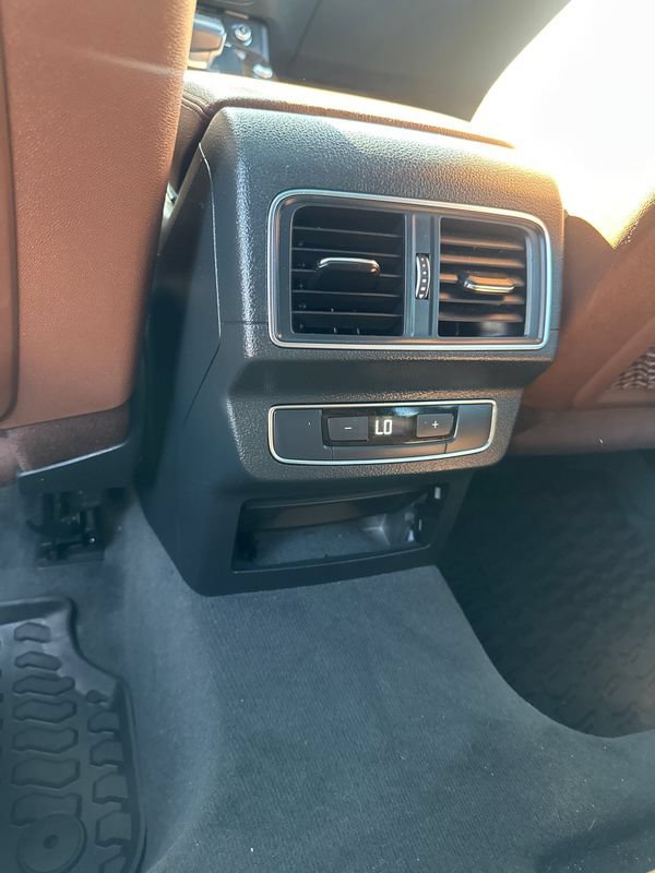 Used 2019 Audi Q5 2.0T Premium w/ Convenience Package AWD/4WD image 28