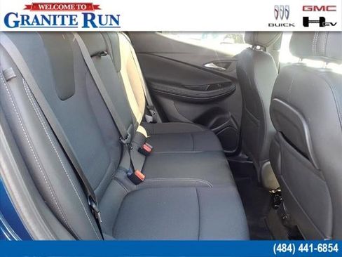 Used 2022 Buick Encore GX Select image 9