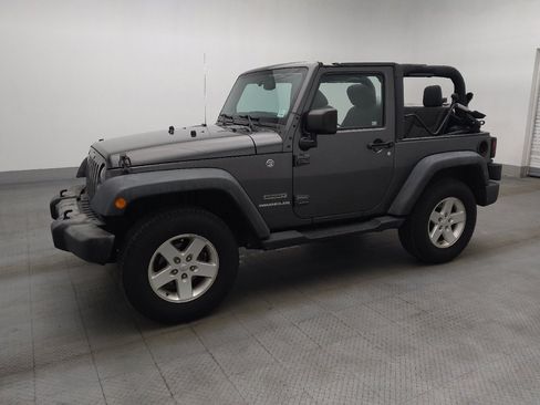 Used 2016 Jeep Wrangler Sport w/ Quick Order Package 24S AWD/4WD image 2