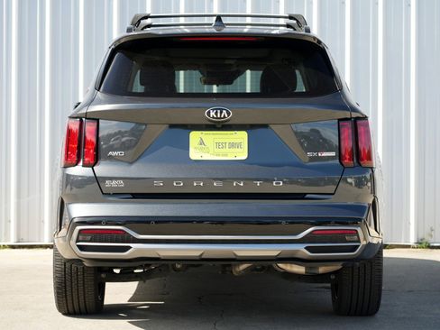 Used 2021 Kia Sorento SX image 10