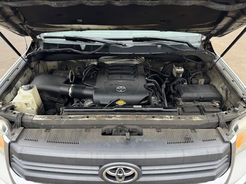Used 2014 Toyota Tundra SR5 image 23