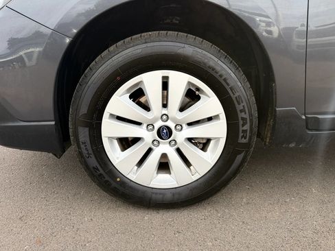 Used 2019 Subaru Outback 2.5i Premium AWD/4WD image 34