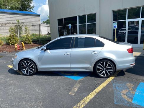 Used 2014 Volkswagen Jetta GLI Autobahn FWD image 13