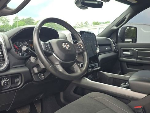 Used 2024 RAM 2500 Big Horn w/ Night Edition AWD/4WD image 25