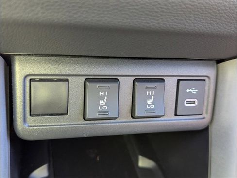 Used 2024 Toyota Corolla Cross XSE w/ Convenience Package image 17