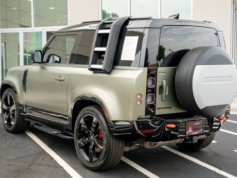 Used 2022 Land Rover Defender 90 X AWD/4WD image 18