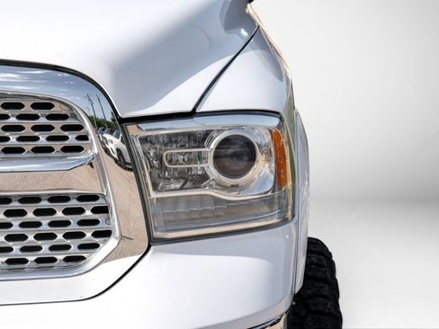 Used 2015 RAM 1500 Laramie w/ Convenience Group AWD/4WD image 60