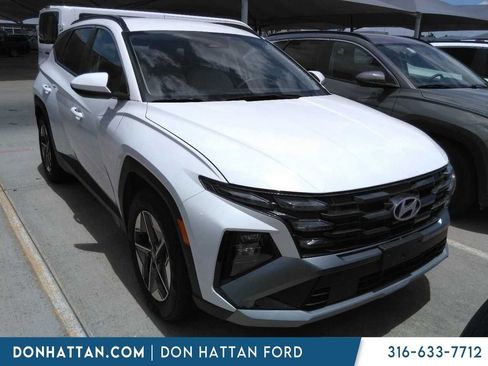 Used 2025 Hyundai Tucson SEL FWD image 7