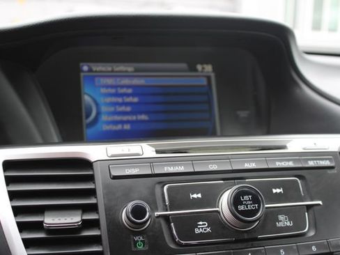 Used 2013 Honda Accord LX image 22