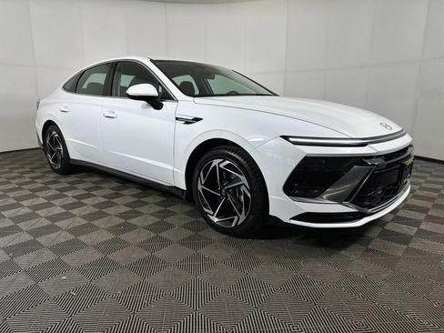 Certified 2026 Hyundai Sonata SEL image 2