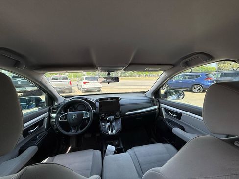 Used 2019 Honda CR-V LX image 9