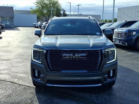 Used 2024 GMC Yukon Denali Ultimate AWD/4WD image 12