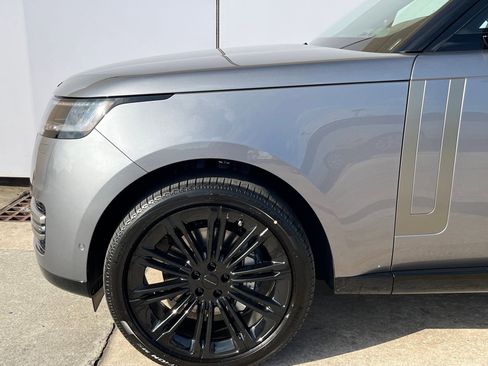 New 2026 Land Rover Range Rover SE AWD/4WD image 11