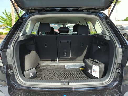 New 2025 Volkswagen Taos S image 15