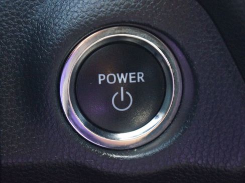 Used 2023 Toyota RAV4 XSE AWD/4WD image 9