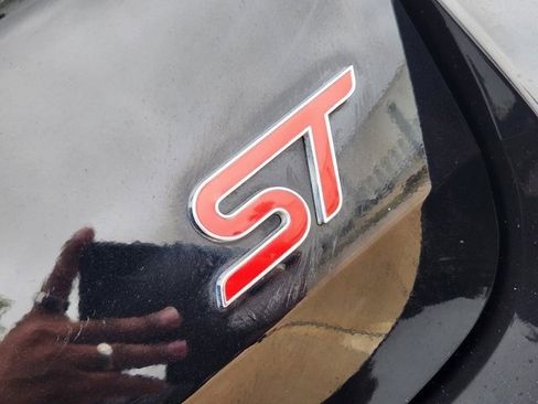 Used 2021 Ford Explorer ST w/ Equipment Group 401A image 11