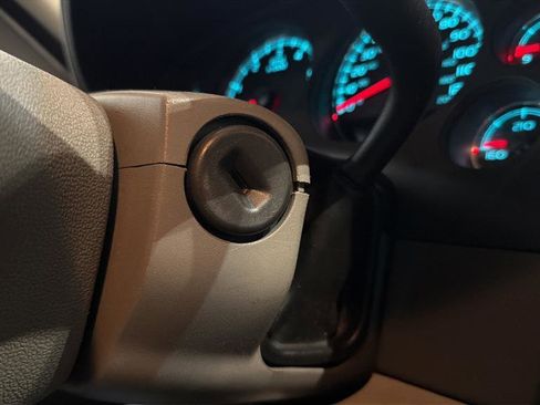 Used 2007 Chevrolet Avalanche LS image 24