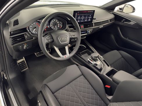 Used 2024 Audi S4 Premium image 4