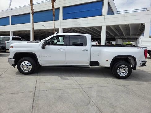 Certified 2024 Chevrolet Silverado 3500 LTZ w/ LTZ Plus Package AWD/4WD image 3