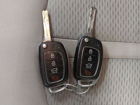 Used 2019 Hyundai Sonata SE FWD image 32