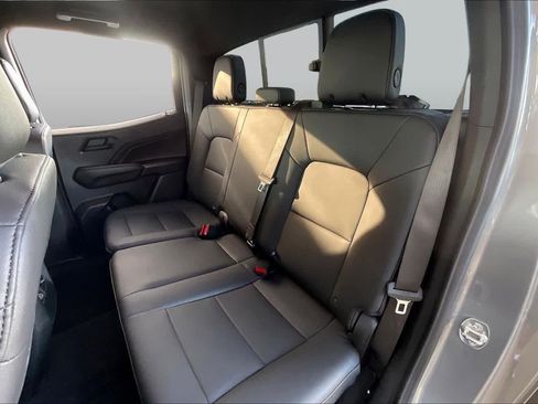 Used 2026 Chevrolet Colorado Trail Boss AWD/4WD image 20