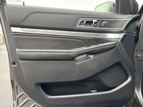 Used 2016 Ford Explorer Sport w/ Equipment Group 401A image 23