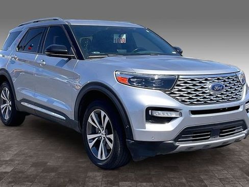 Used 2020 Ford Explorer Platinum w/ Premium Technology Package AWD/4WD image 10
