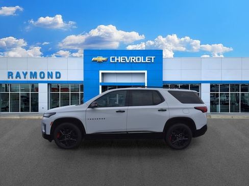 Certified 2023 Chevrolet Traverse Premier w/ Redline Edition AWD/4WD image 7