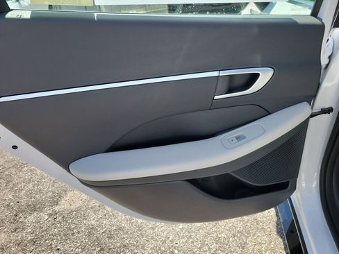New 2026 Hyundai Sonata SEL FWD image 8