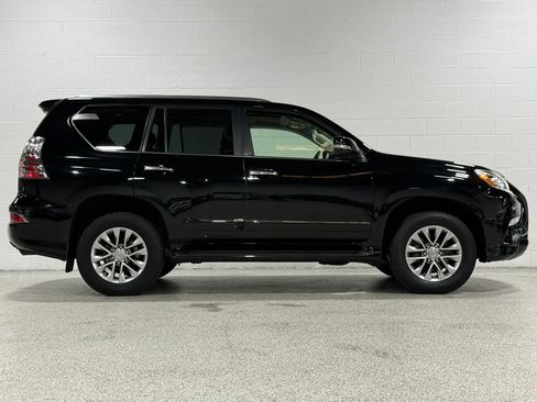 Used 2014 Lexus GX 460 Luxury w/ Driver Support Package AWD/4WD image 5