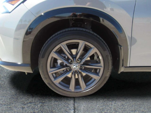 Certified 2025 Acura ADX A-Spec AWD/4WD image 4