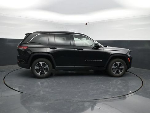 Used 2024 Jeep Grand Cherokee Limited 4xe AWD/4WD image 10