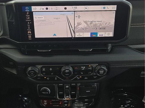 New 2025 Jeep Wrangler Unlimited Rubicon 392 image 12